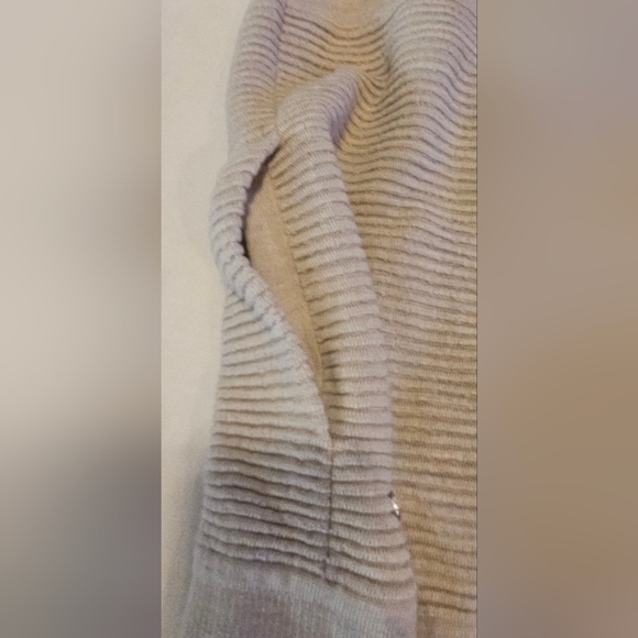 Lululemon sit in lotus wrap, merino wool cardigan size 10 - Picture 10 of 10